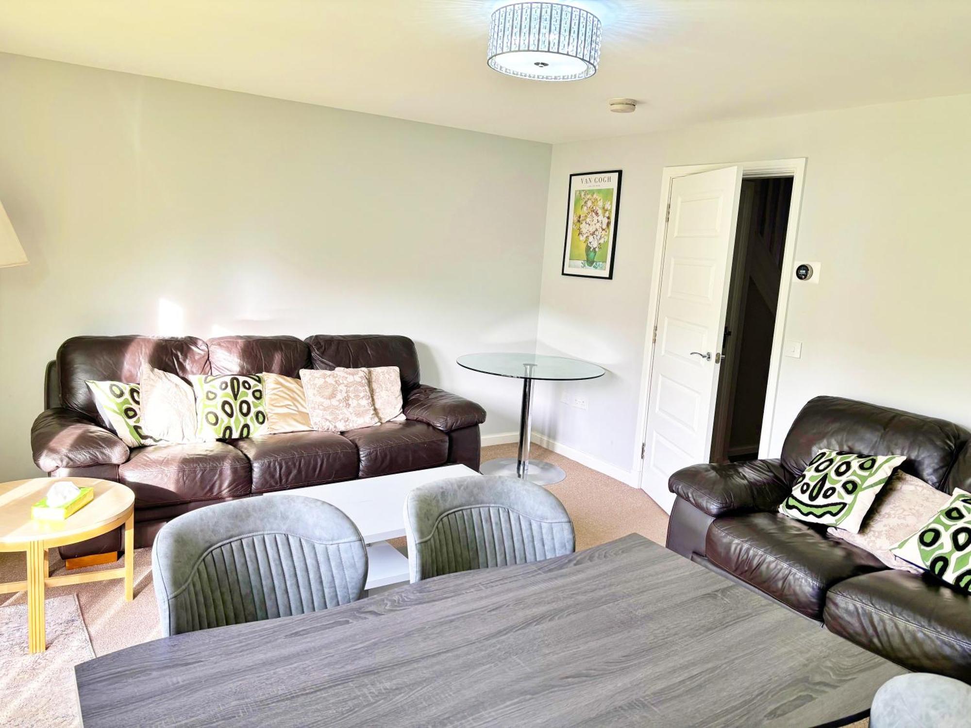 Вилла 3 Bed House With Parking Near Airport Эдинбург Экстерьер фото