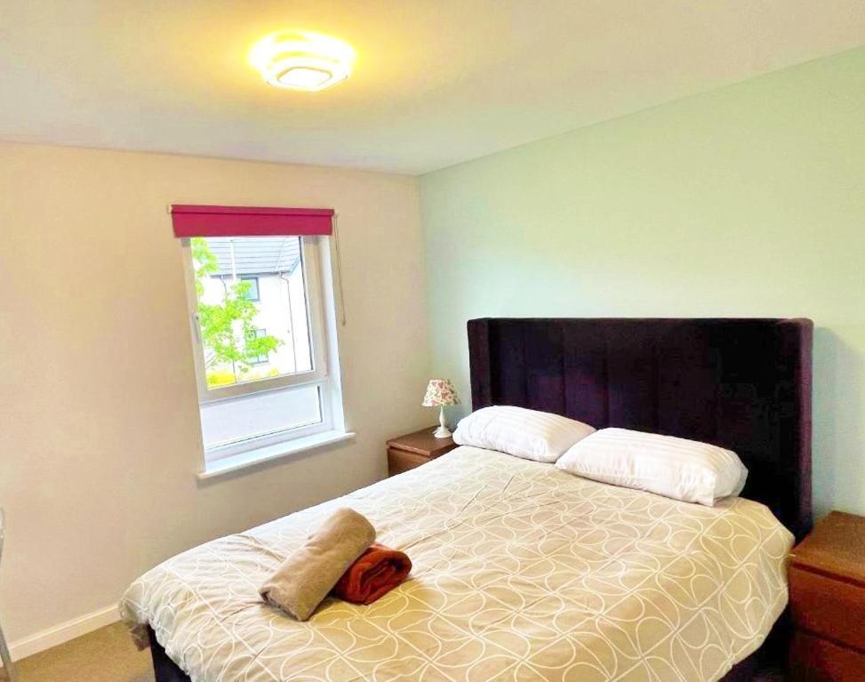 Вилла 3 Bed House With Parking Near Airport Эдинбург Экстерьер фото