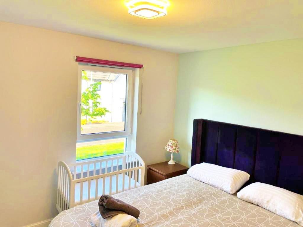 Вилла 3 Bed House With Parking Near Airport Эдинбург Экстерьер фото